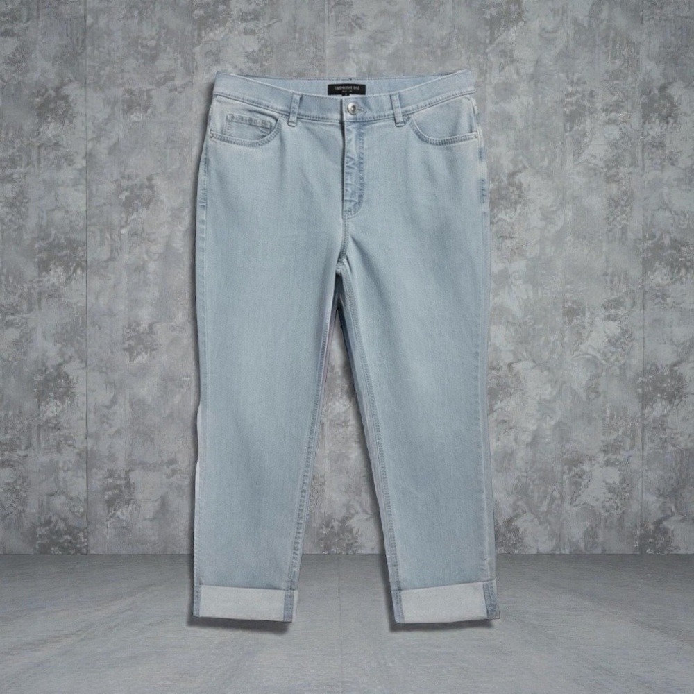 Lafayette 148 New York Sky Blue Ankle Jeans - Size 8